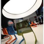 Sillas reciclables toman forma en la Feria del mueble Milán 2008.