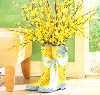 IDEAS PARA DECORAR CON BOTAS DE AGUA RECICLADAS