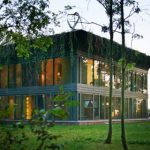 Casa ecológica prefabricada de bajo consumo energético. Philippe Starck